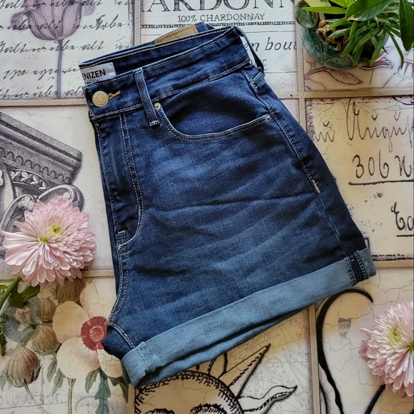 Denizen from Levi's Pants - Denizen Levi's High Rise Dark Wash Jean Shorts